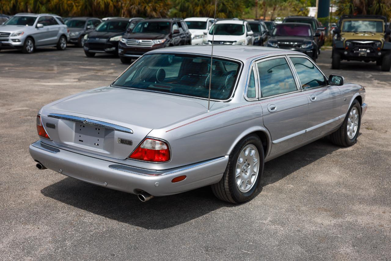 Jaguar XJ Series  2002