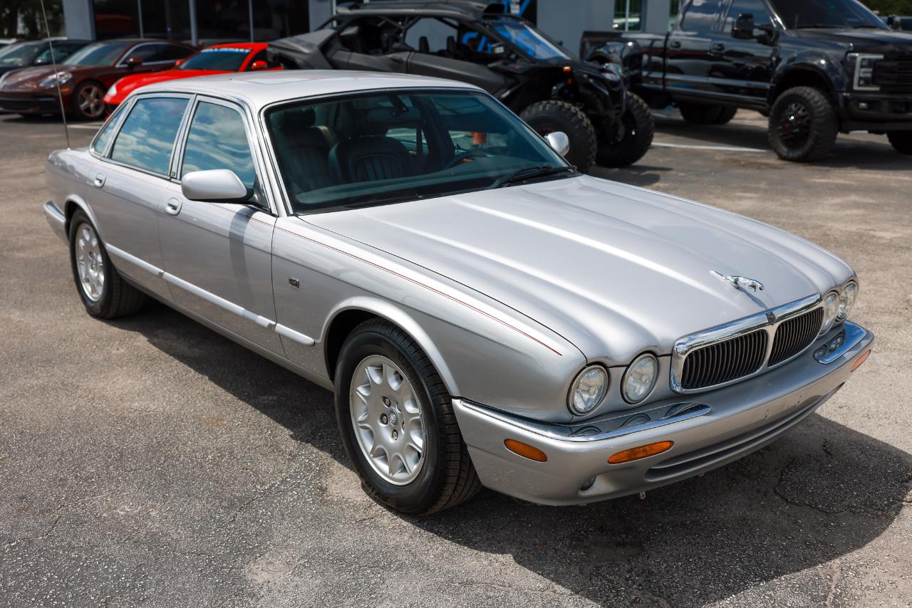 Jaguar XJ Series  2002
