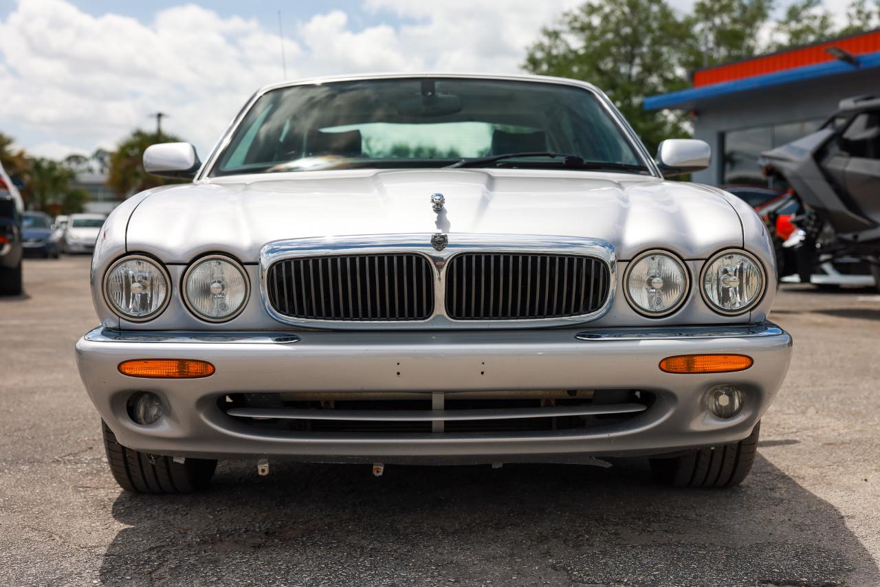 Jaguar XJ Series  2002