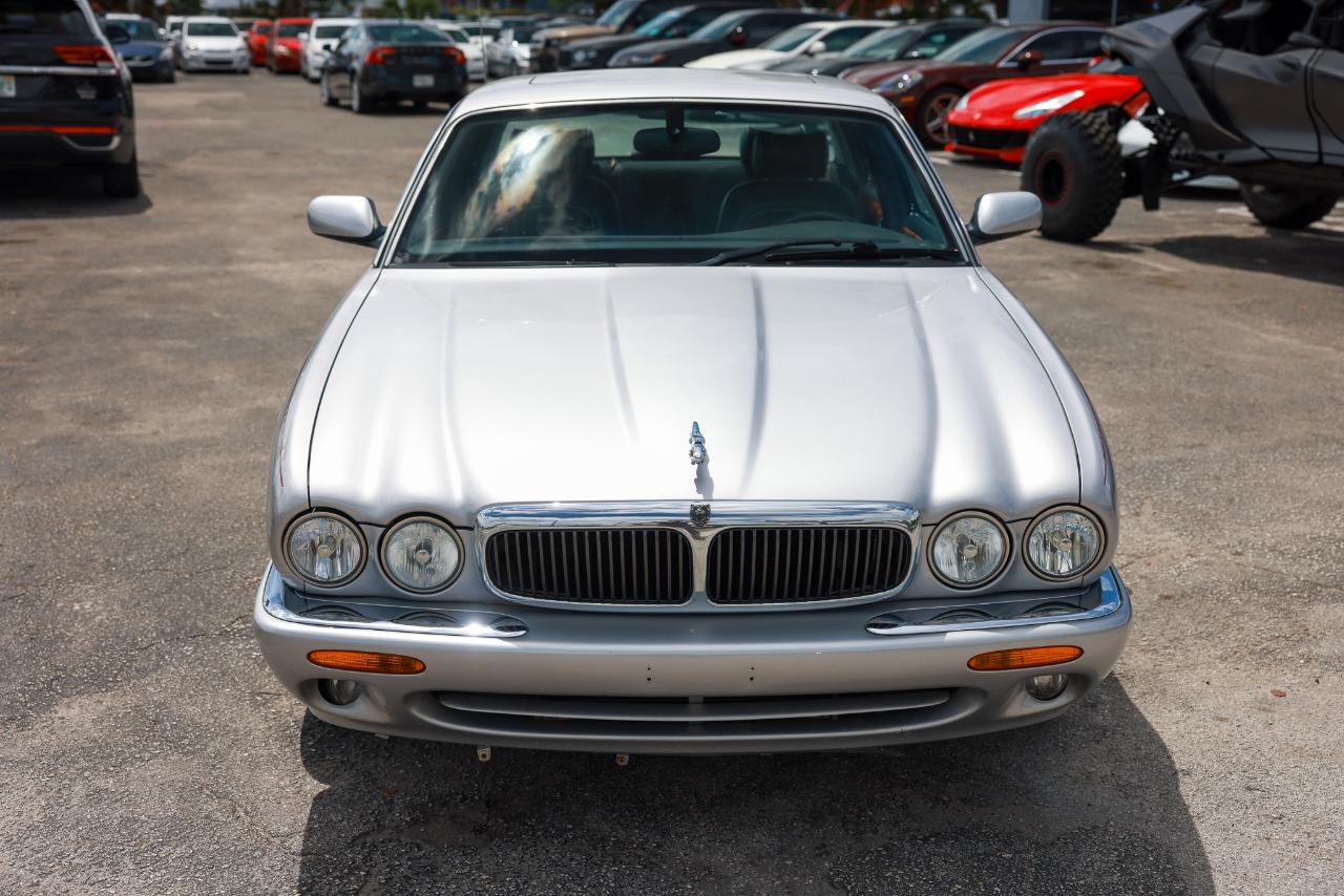 Jaguar XJ Series  2002