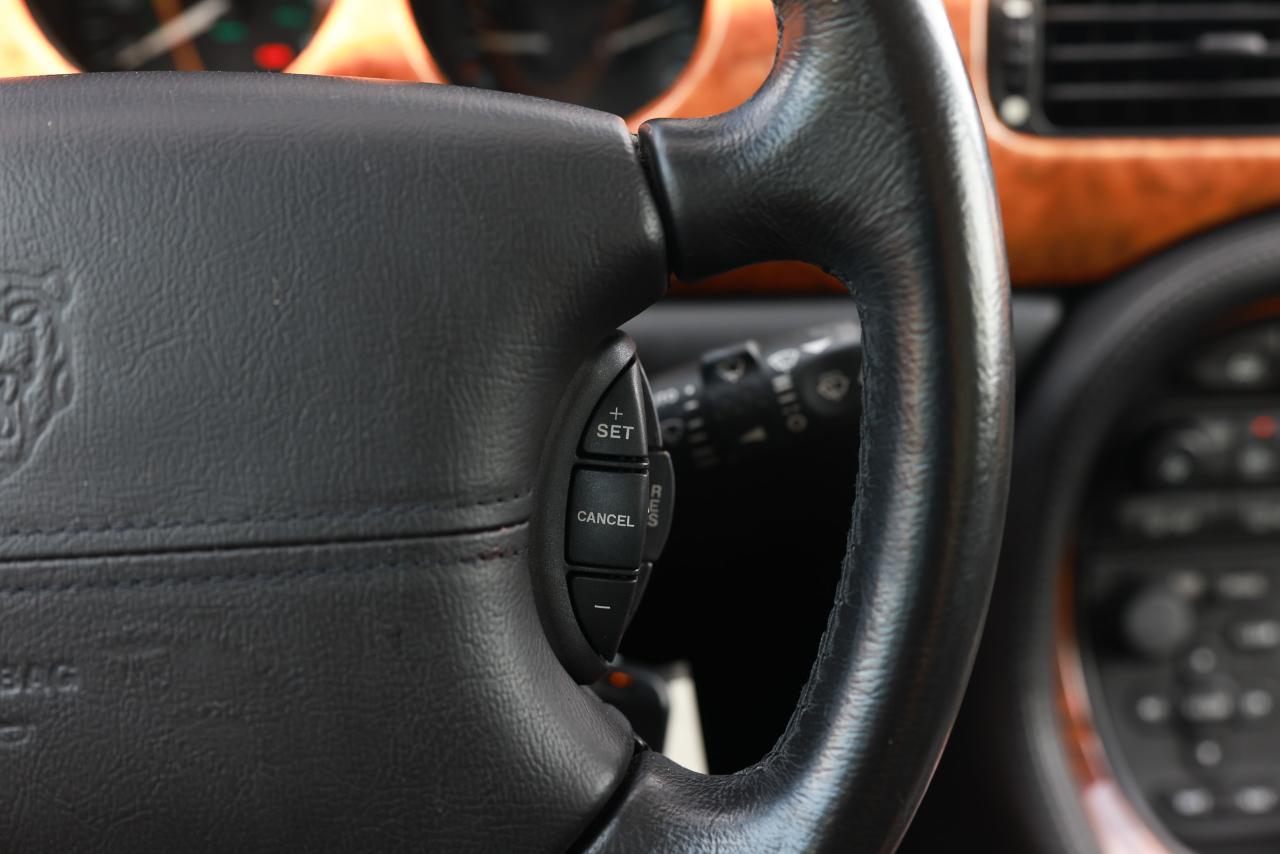 Jaguar XJ Series  2002