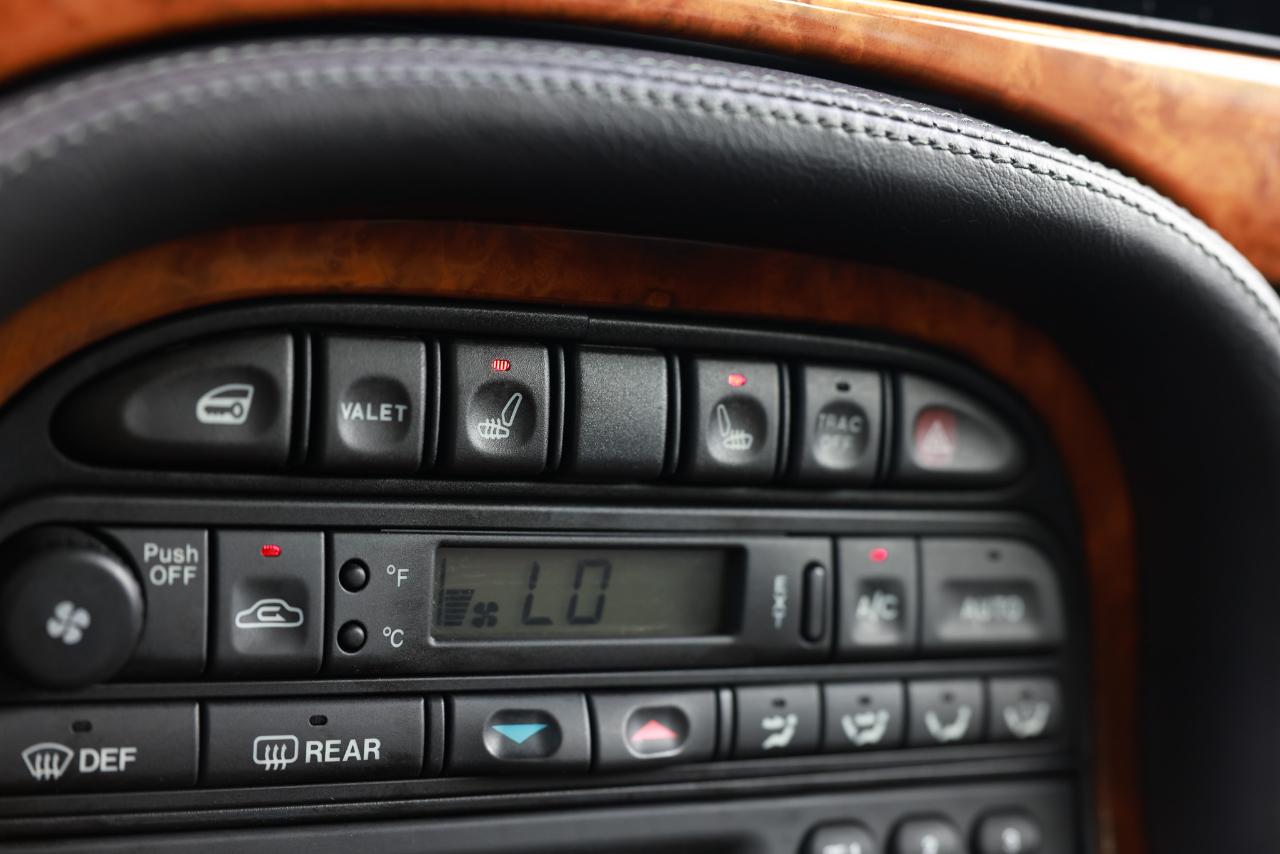 Jaguar XJ Series  2002