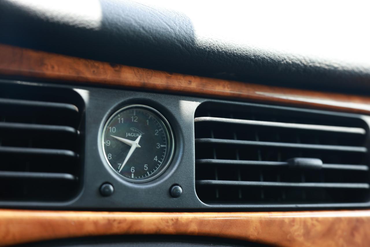 Jaguar XJ Series  2002