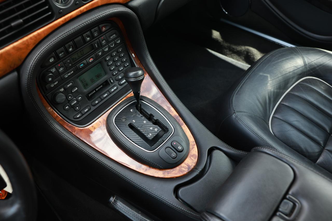 Jaguar XJ Series  2002