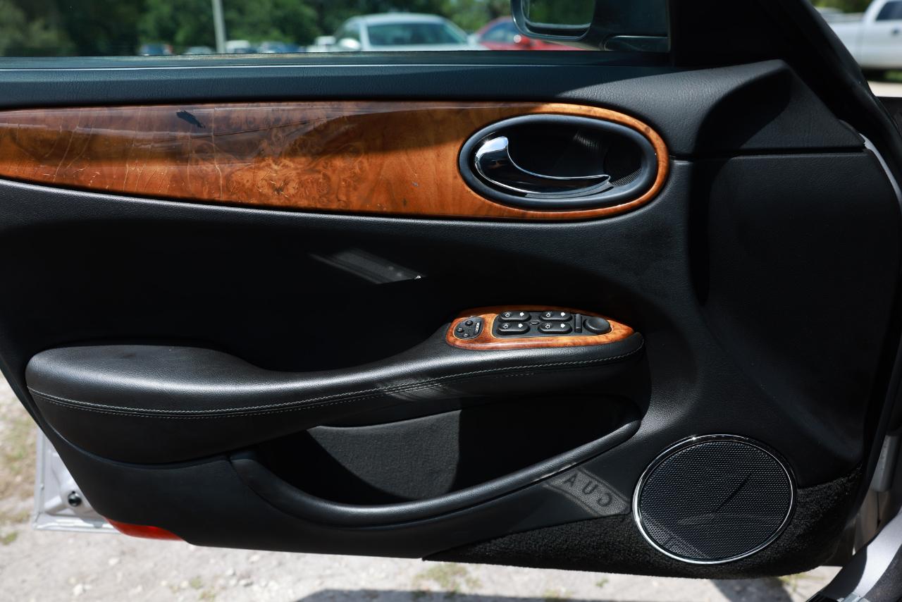 Jaguar XJ Series  2002