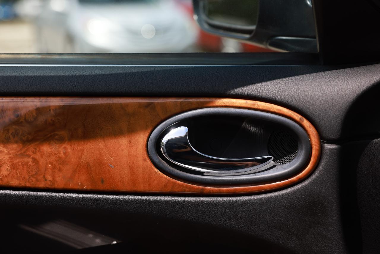 Jaguar XJ Series  2002