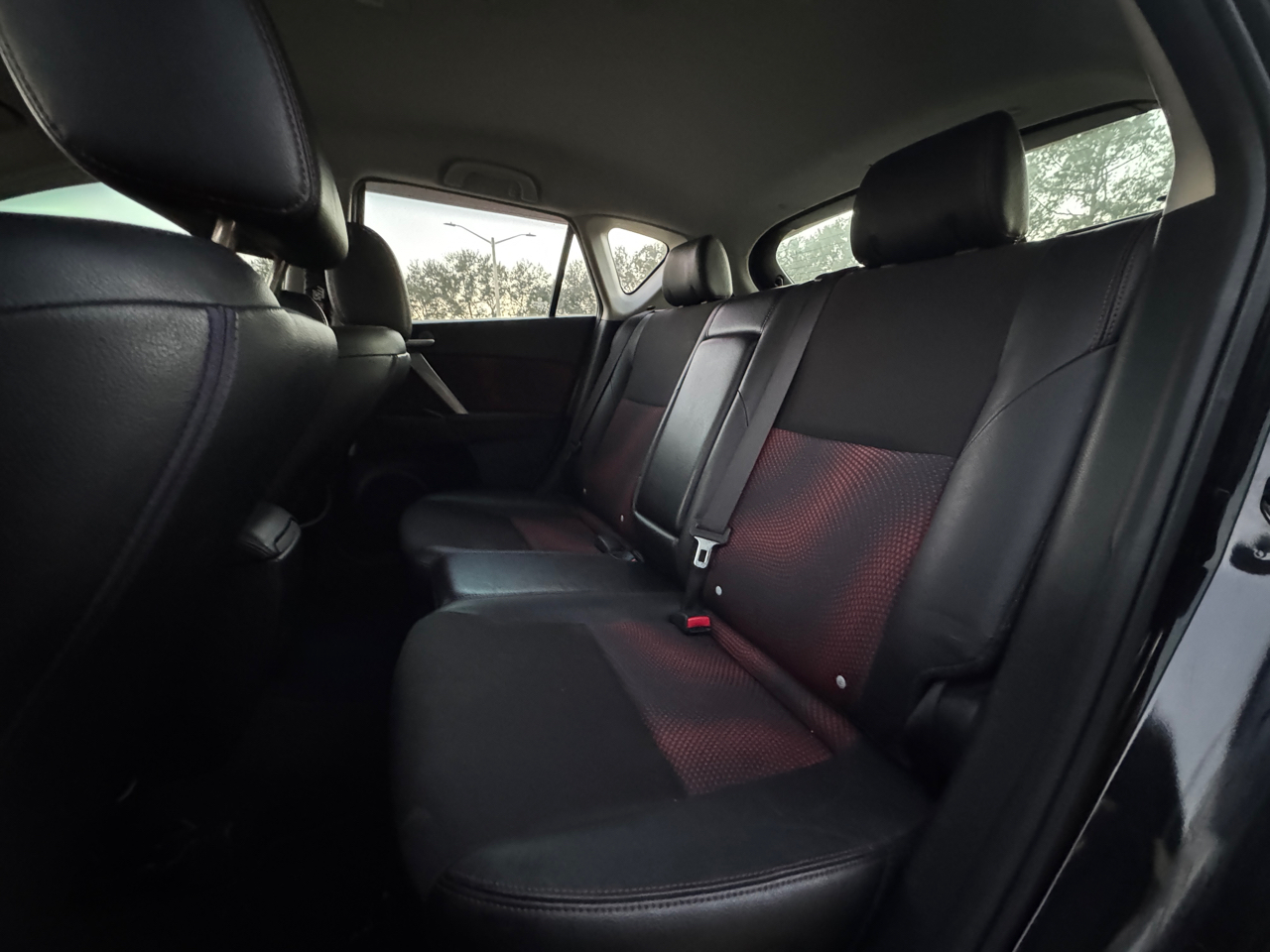 Mazda MAZDASPEED3  2012