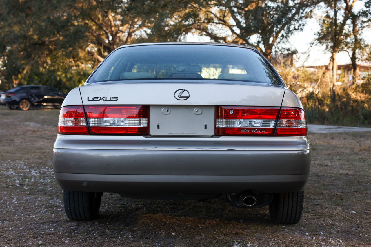 Lexus ES 300  2000