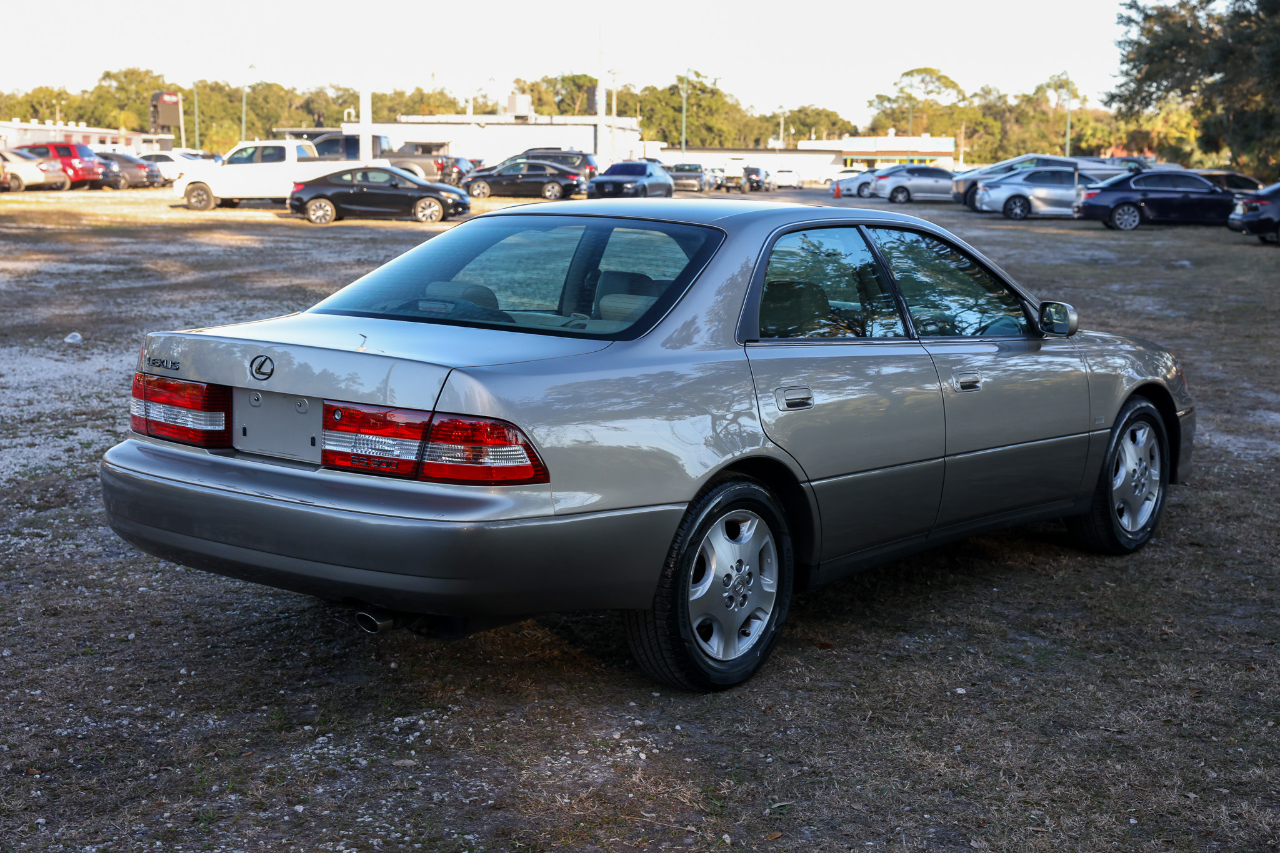 Lexus ES 300  2000