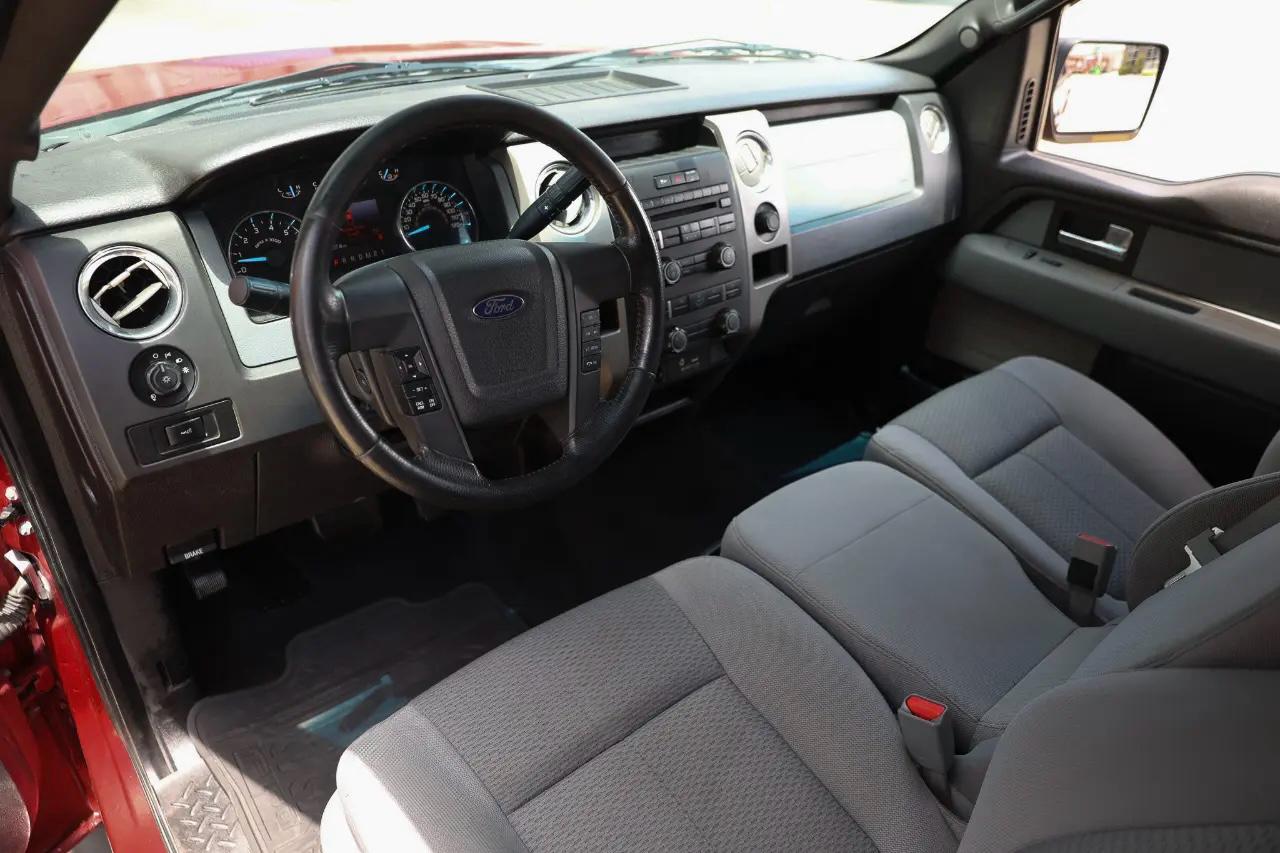 Ford F-150  2012