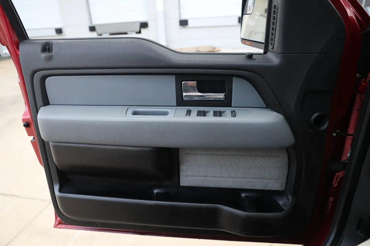 Ford F-150  2012
