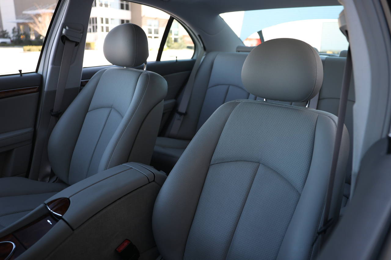 Mercedes-Benz E-Class  2004