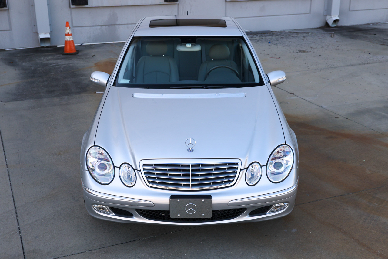 Mercedes-Benz E-Class  2004