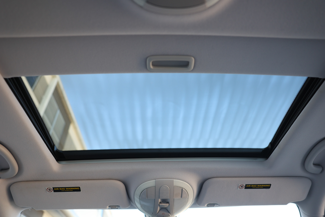 Mercedes-Benz E-Class  2004