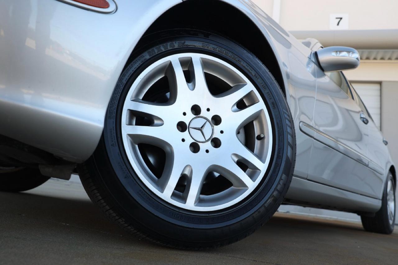 Mercedes-Benz E-Class  2004