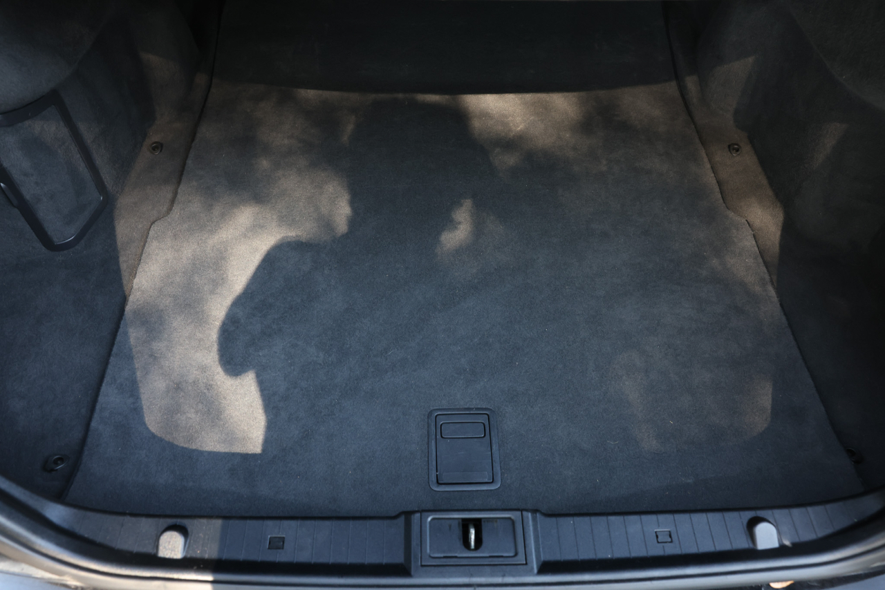 Mercedes-Benz E-Class  2003