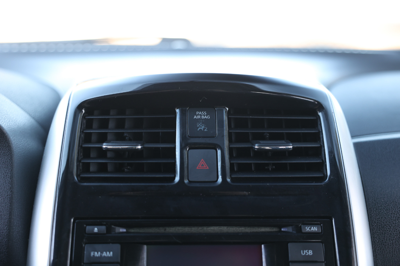 Nissan Versa Note  2015