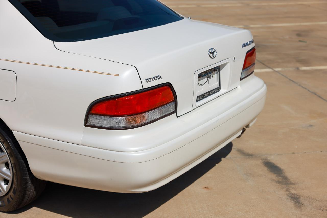 Toyota Avalon  1996