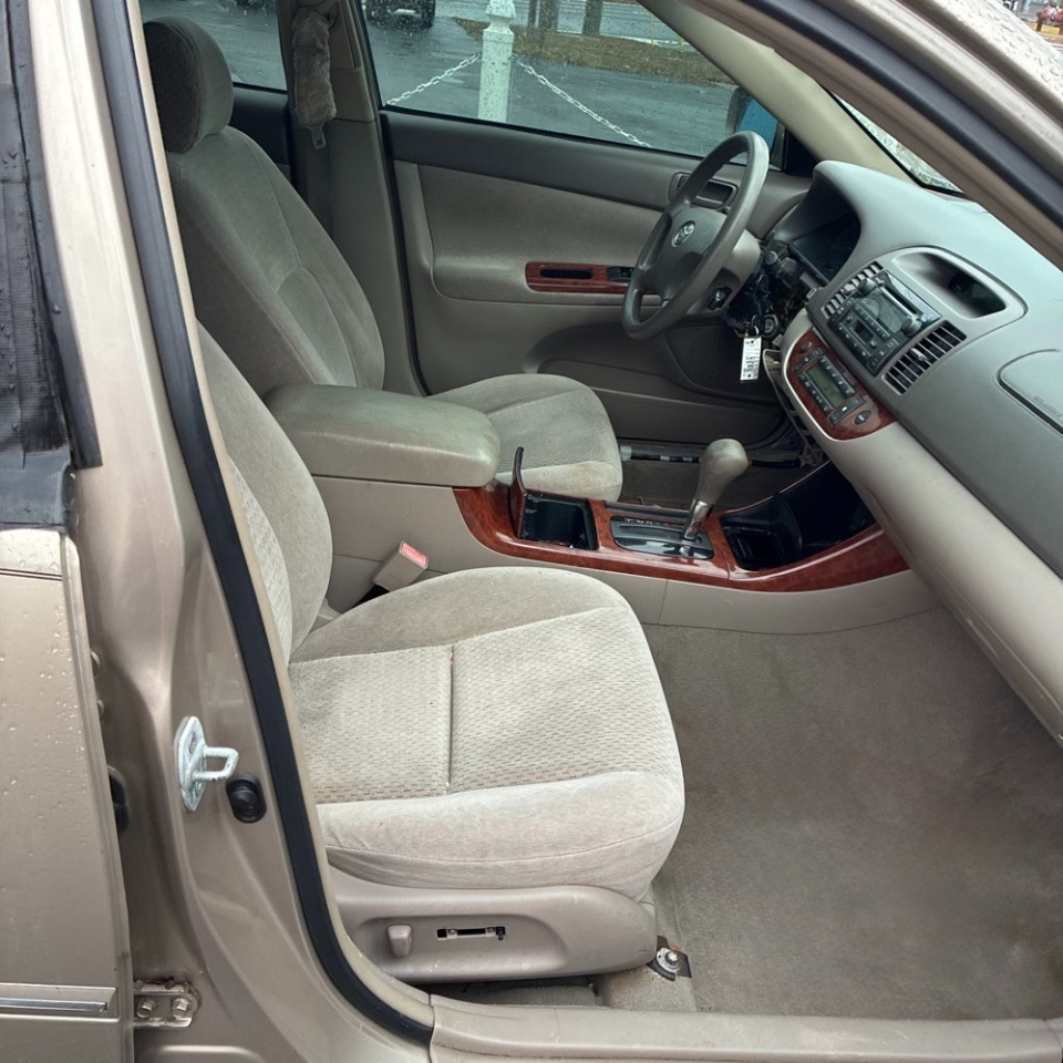 Toyota Camry  2002