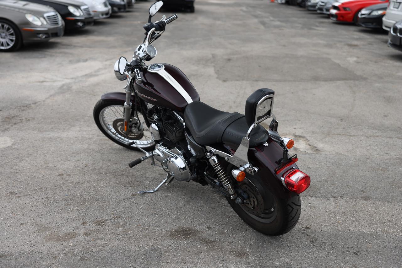 Harley-Davidson XL1200C  2006