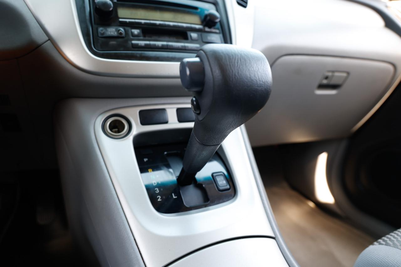 Toyota Highlander  2005