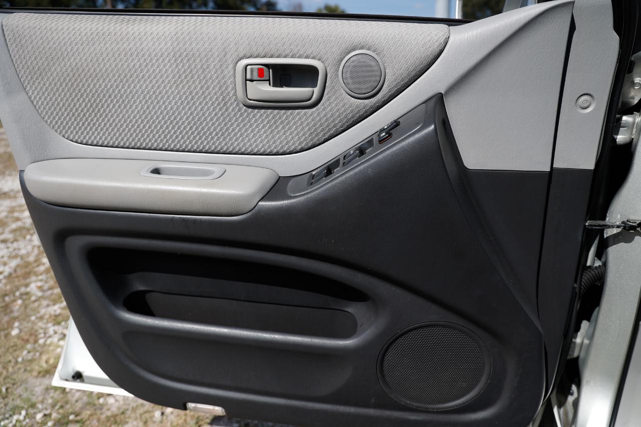 Toyota Highlander  2005