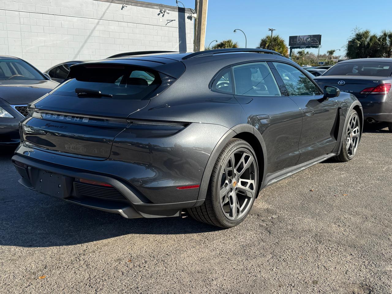 Porsche Taycan 4S Cross Turismo AWD 2023