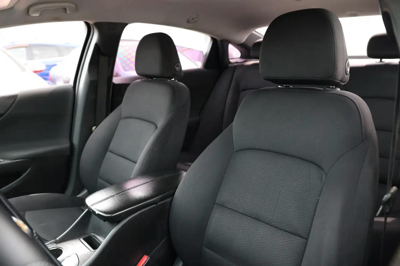 Chevrolet Malibu  2017