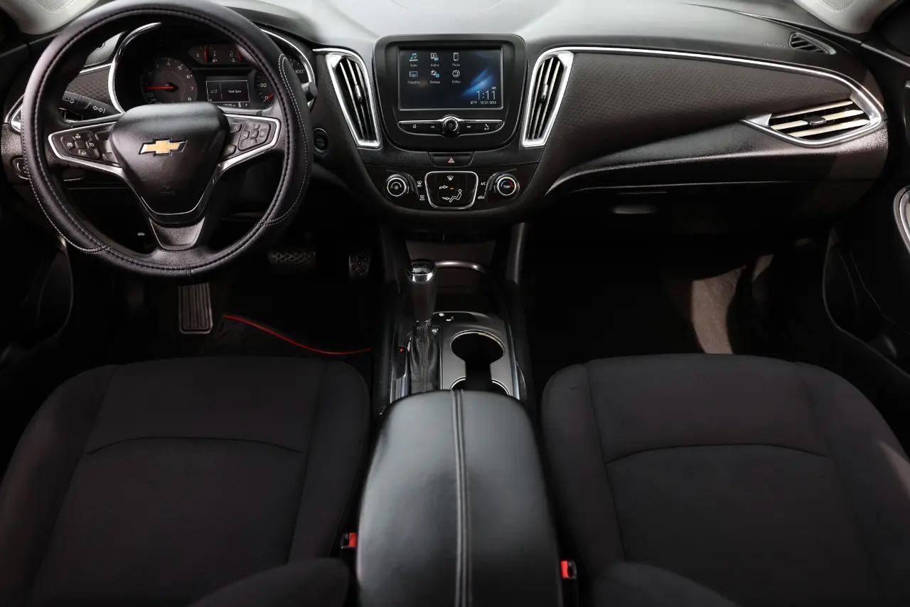 Chevrolet Malibu  2017