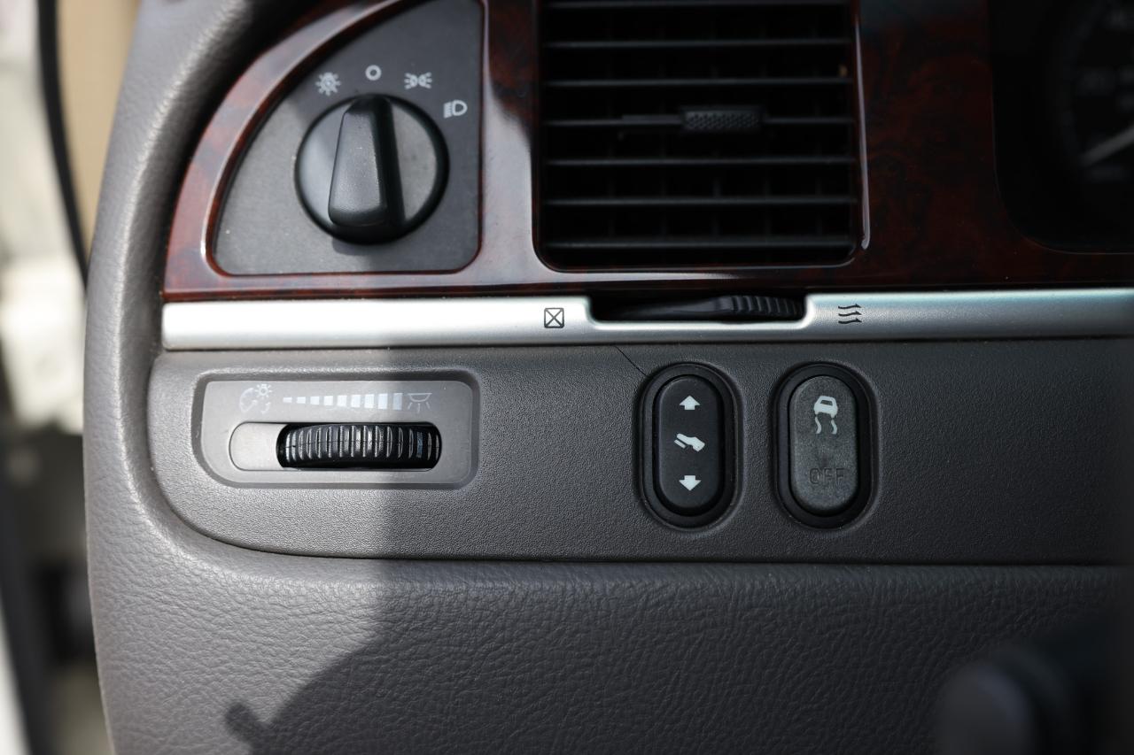 Lincoln Town Car  2006