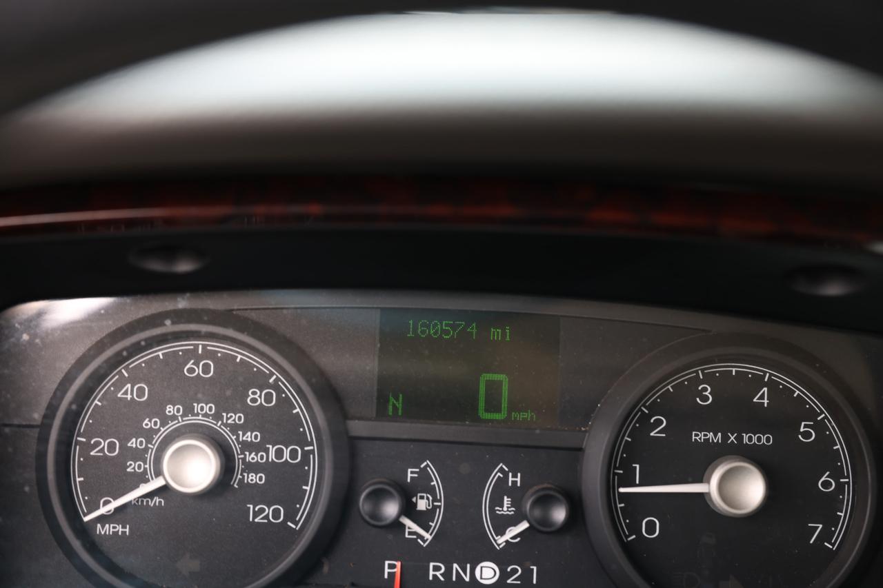 Lincoln Town Car  2006