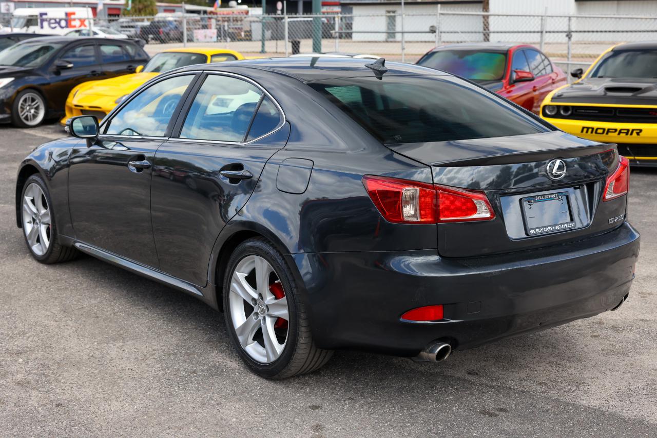 Lexus IS 250  2011