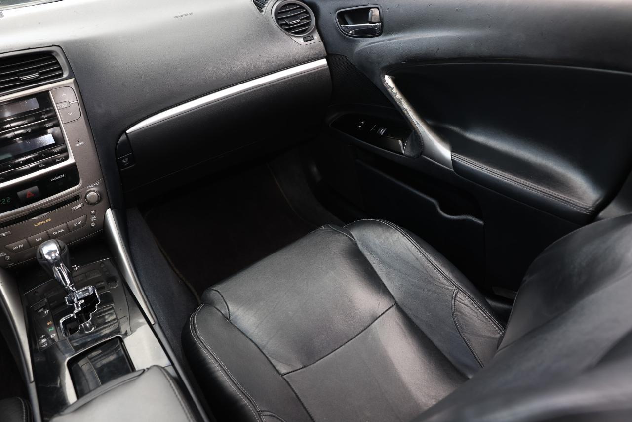 Lexus IS 250  2011