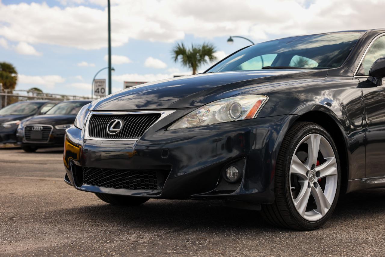 Lexus IS 250  2011
