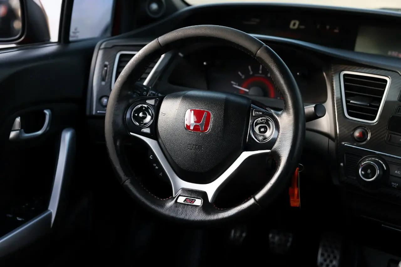 Honda Civic Cpe  2013