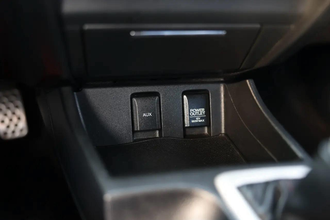 Honda Civic Cpe  2013