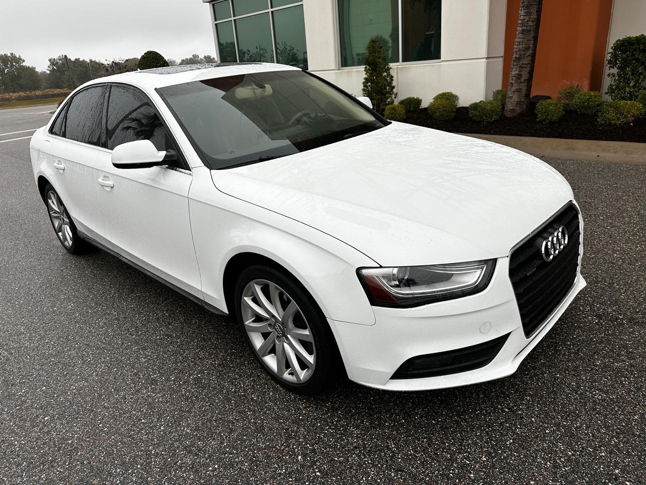 Audi A4  2013