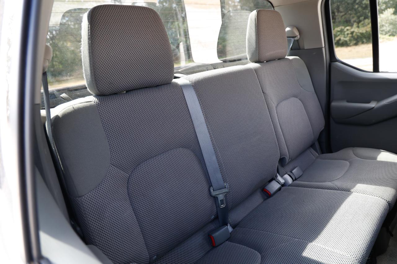 Nissan Frontier  2015