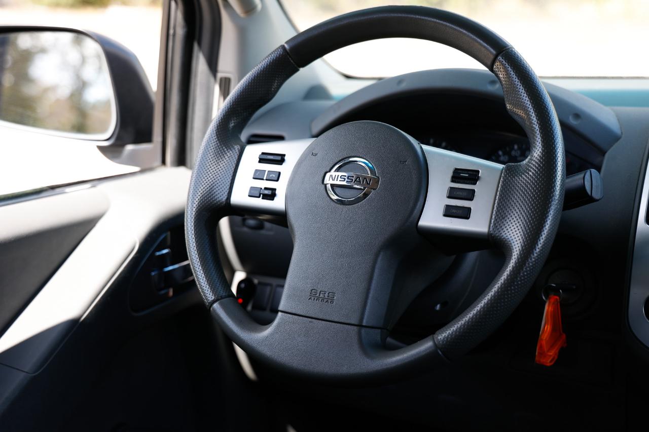 Nissan Frontier  2015