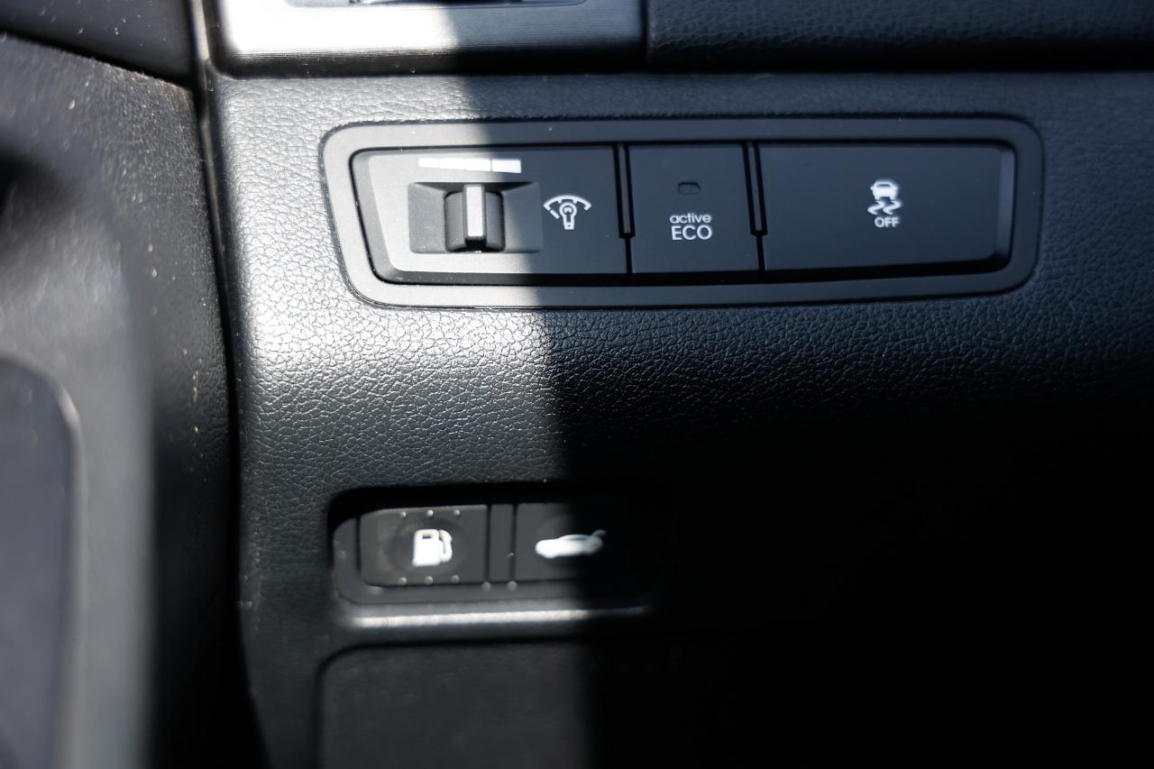 Hyundai Sonata  2013