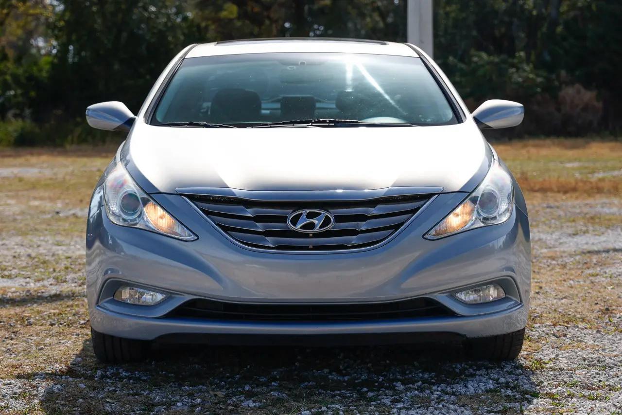 Hyundai Sonata  2013