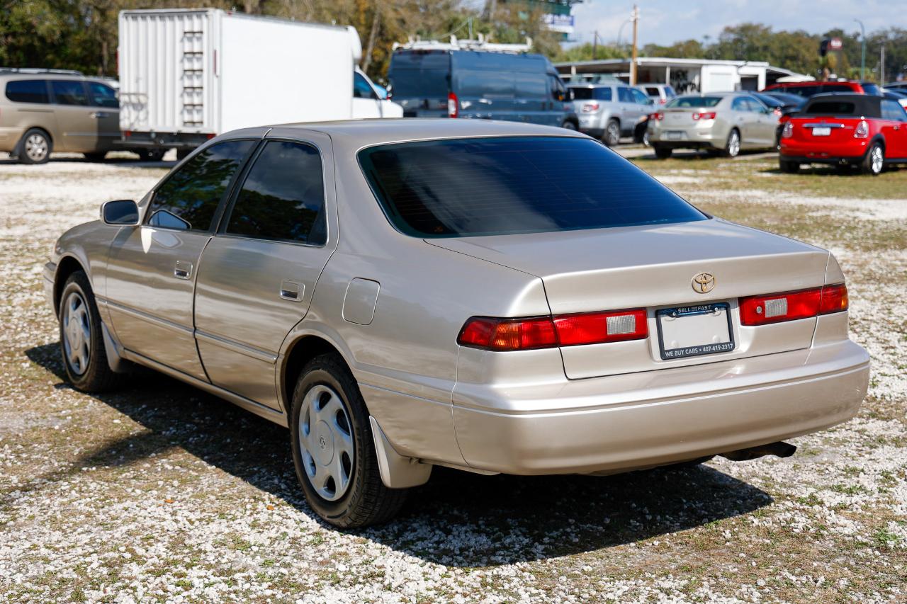 Toyota Camry  1997