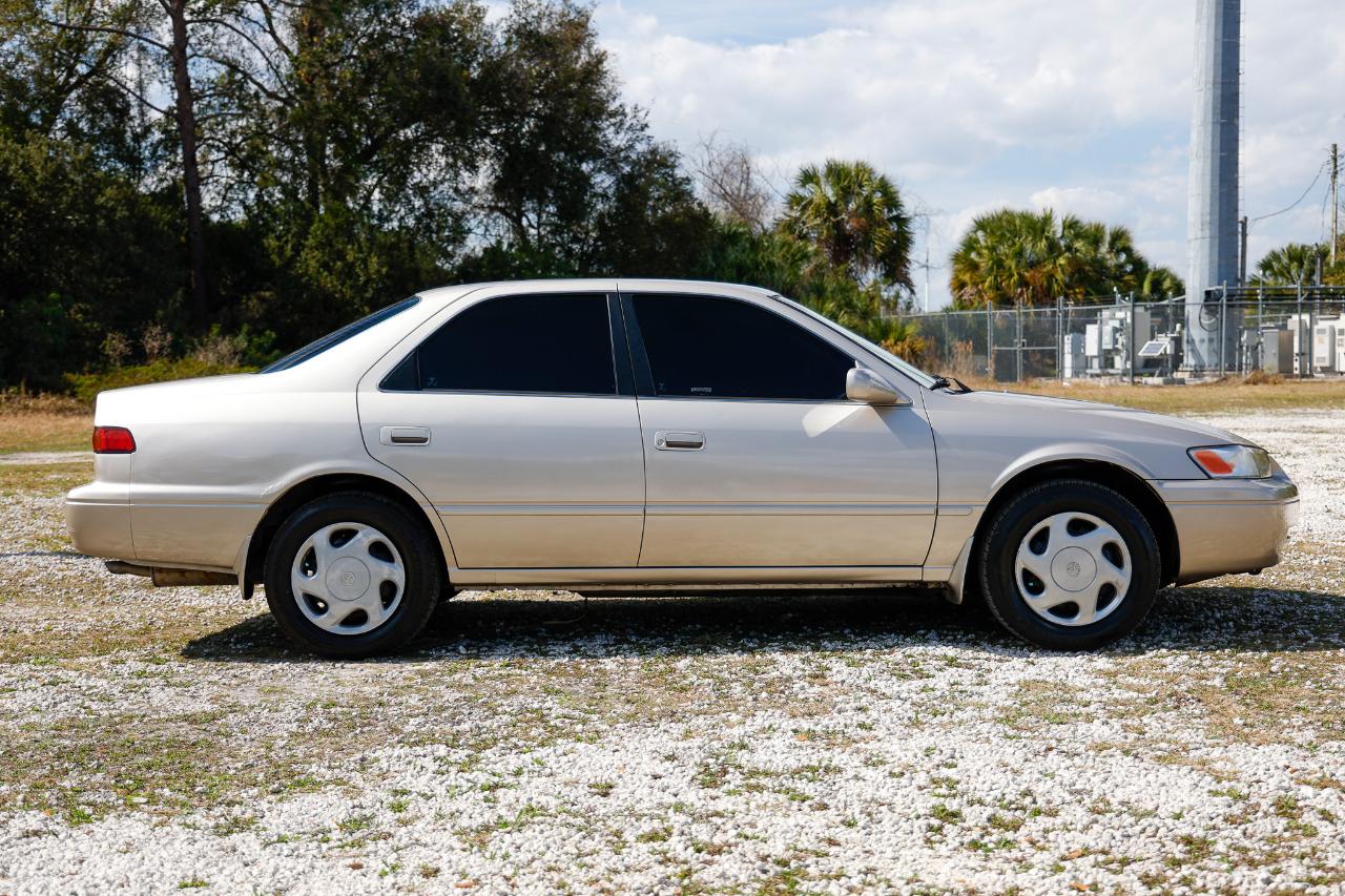 Toyota Camry  1997