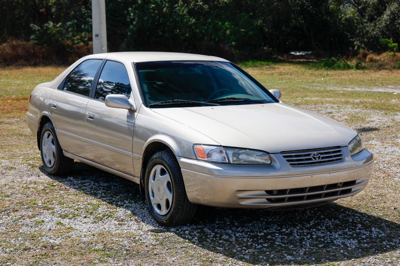 Toyota Camry  1997