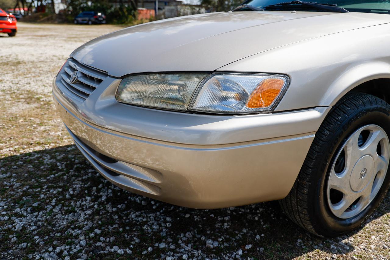 Toyota Camry  1997