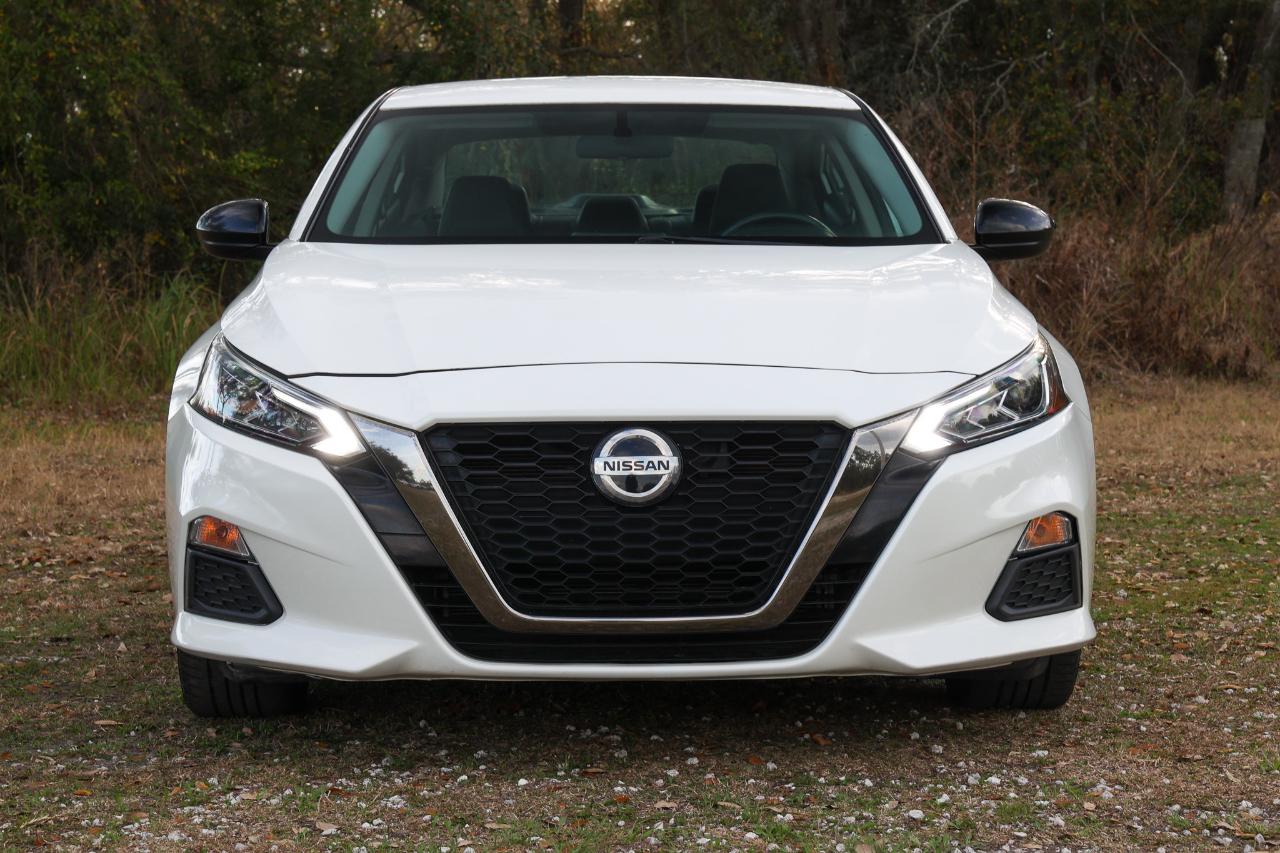 Nissan Altima  2019