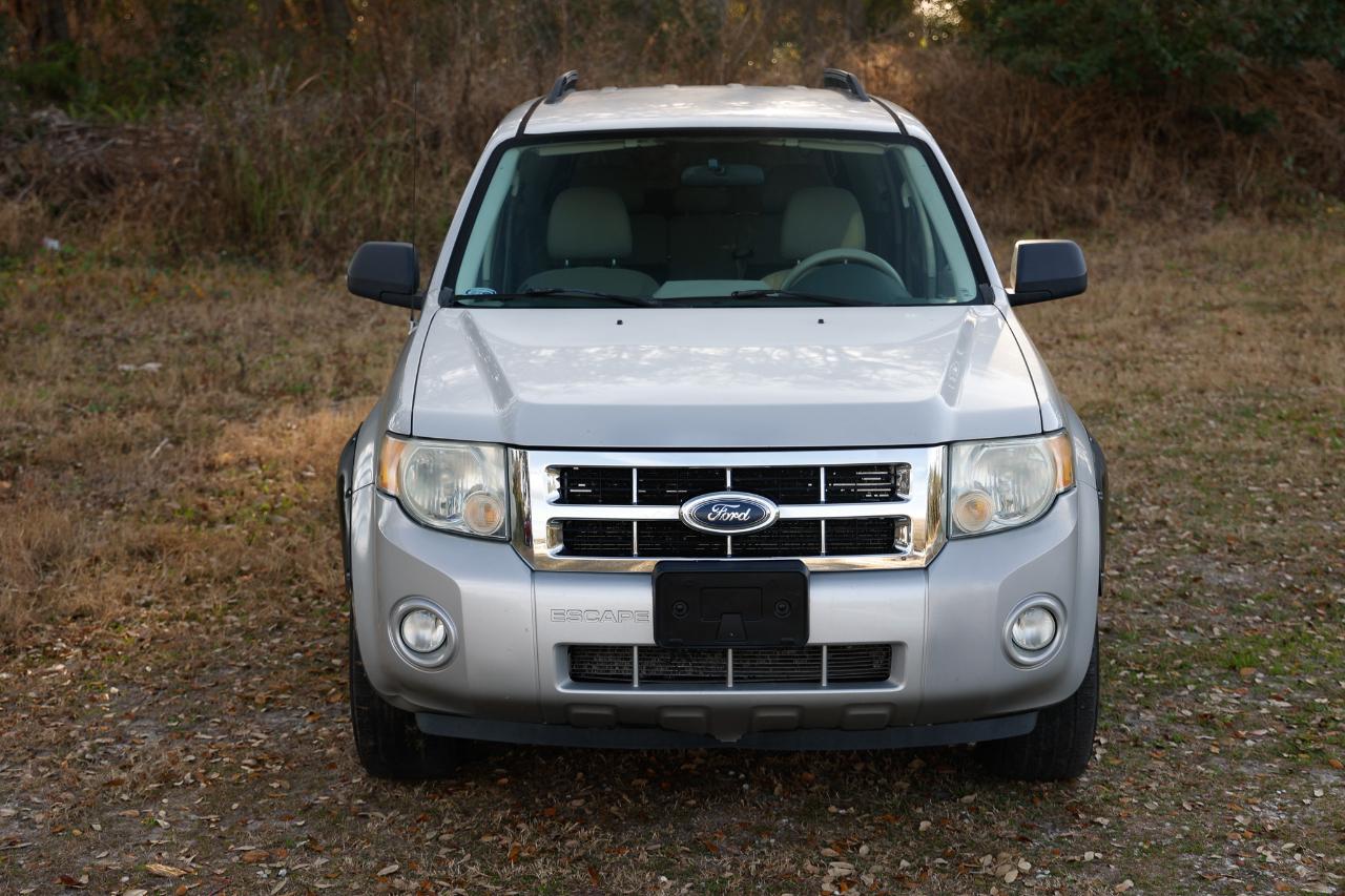 Ford Escape  2008