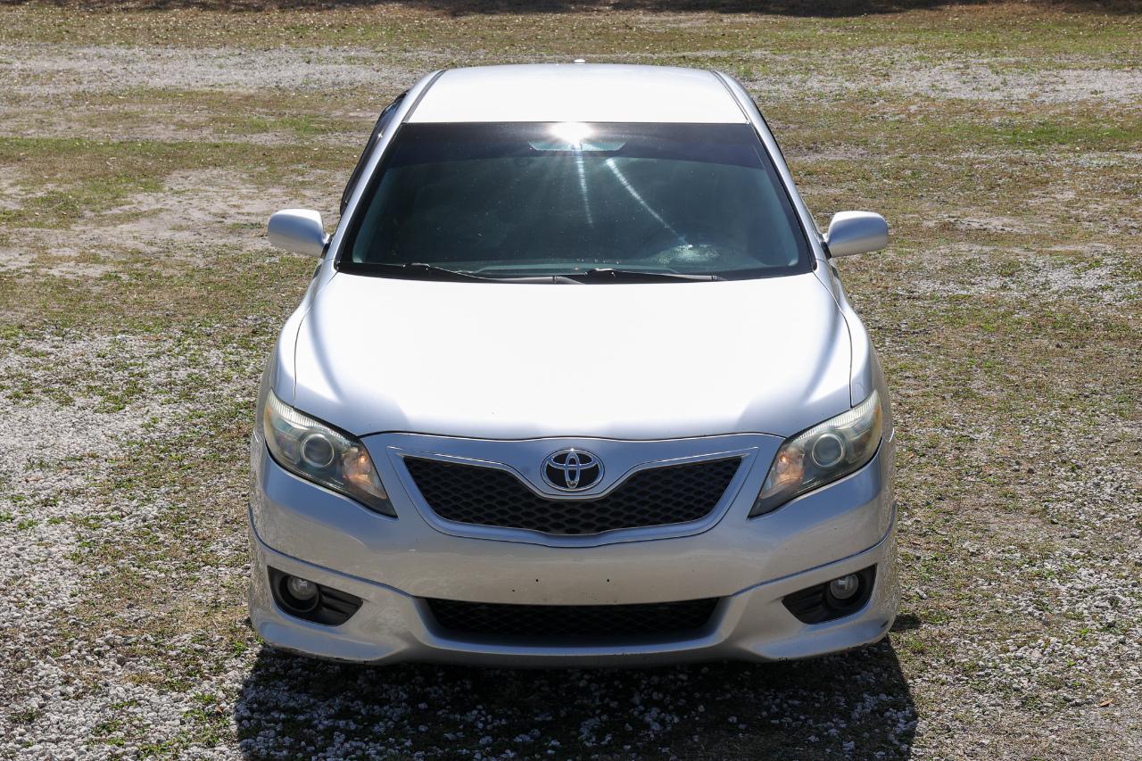 Toyota Camry  2011