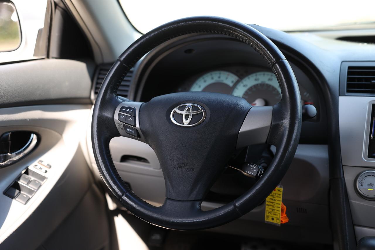 Toyota Camry  2011