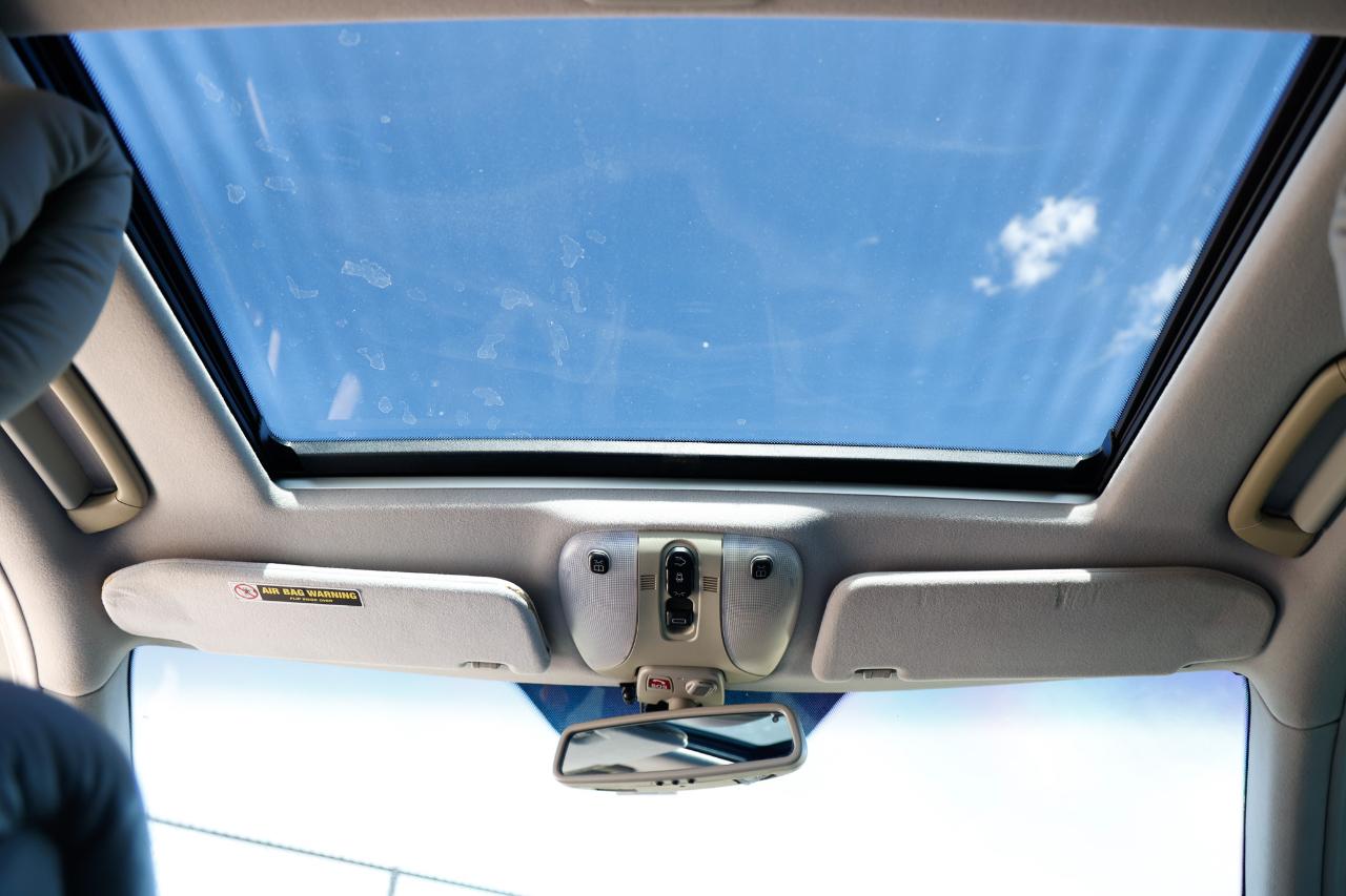 Mercedes-Benz S-Class  2001